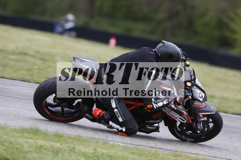 Archiv-2025/06 18.04.2025 Speer Racing ADR/Gruppe gelb/90